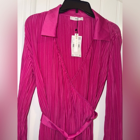 Mango Pink Wrap Dress with Notched Collar and Bishop Sleeves - Picture 6 of 13